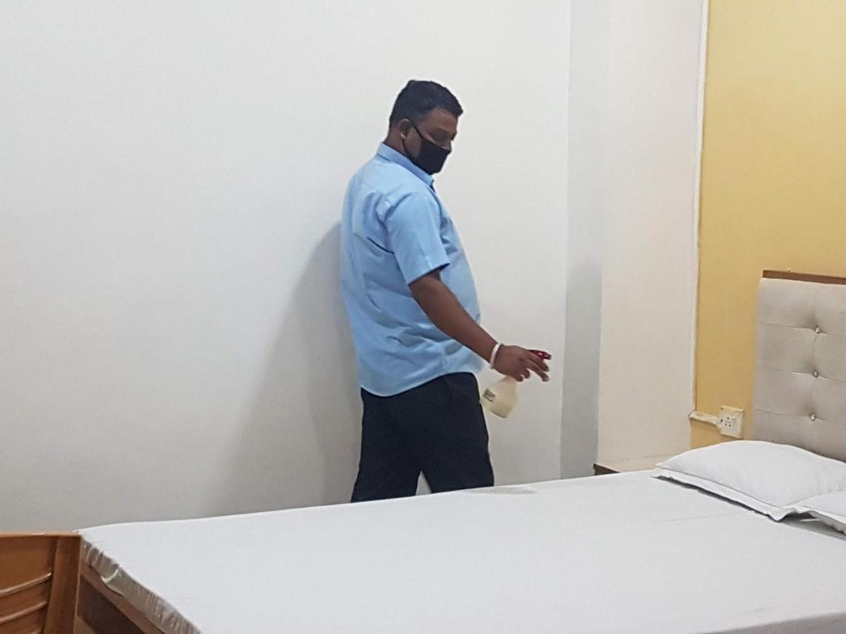 Jimmy Guest House Kolkata Ngoại thất bức ảnh