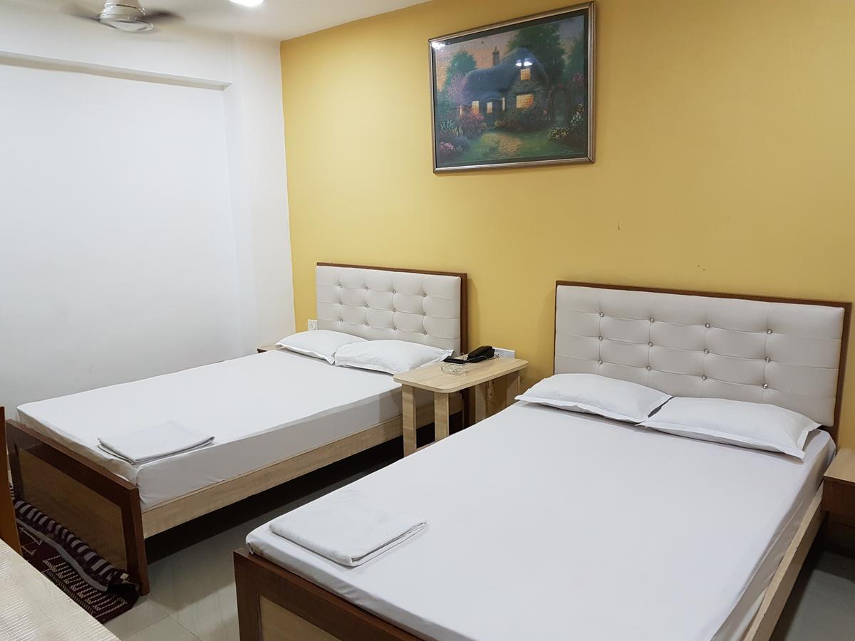 Jimmy Guest House Kolkata Ngoại thất bức ảnh