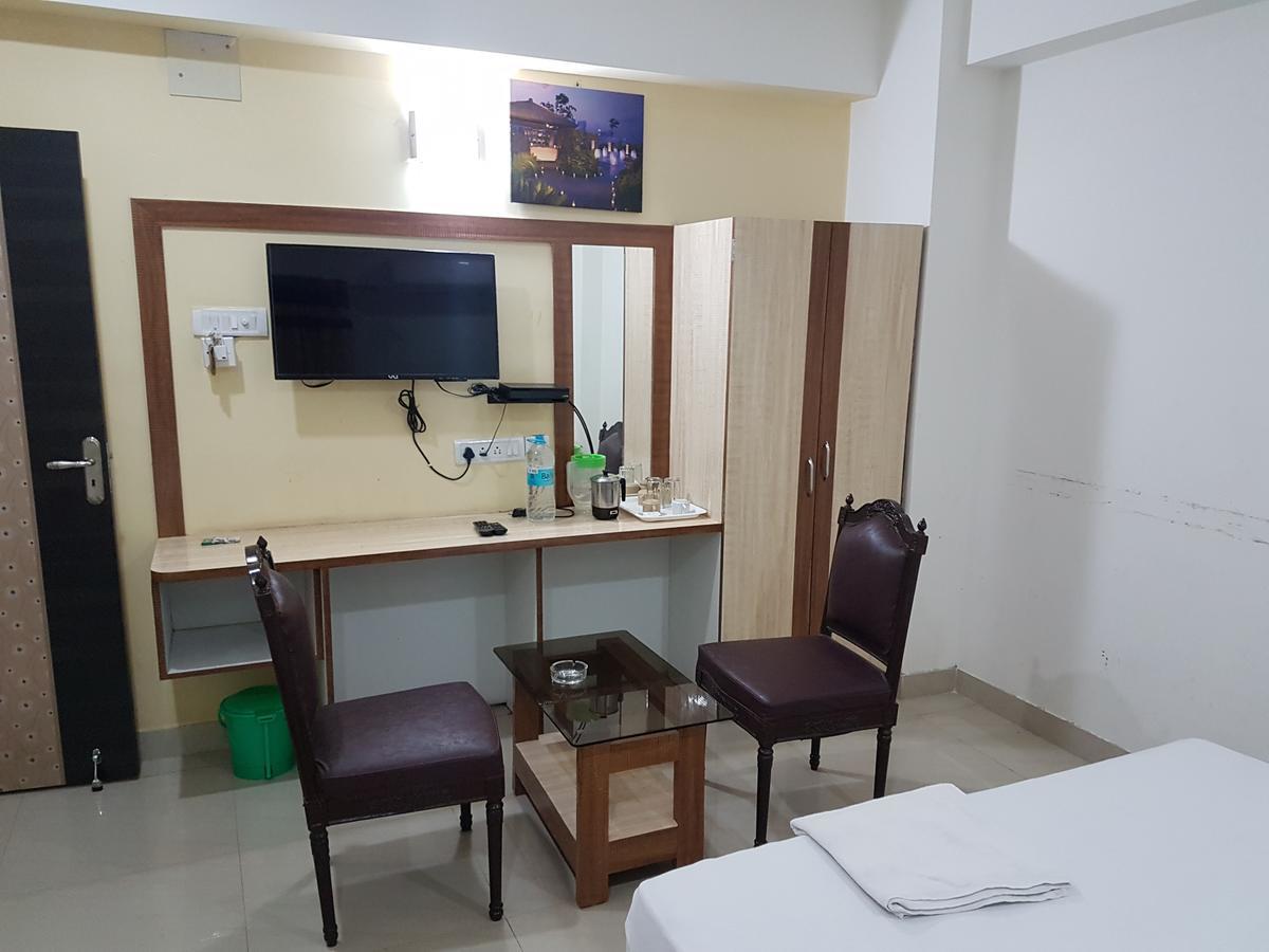 Jimmy Guest House Kolkata Ngoại thất bức ảnh