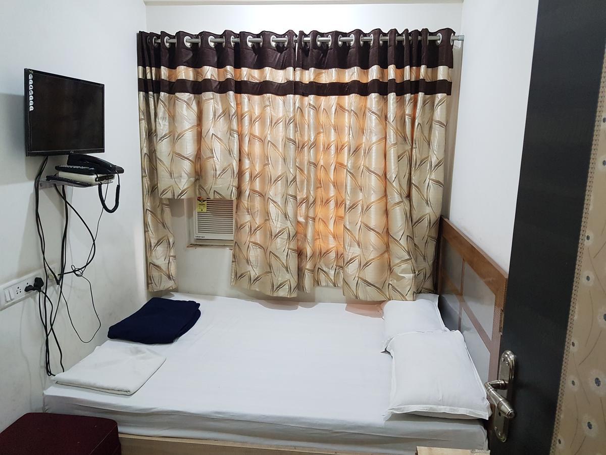 Jimmy Guest House Kolkata Ngoại thất bức ảnh